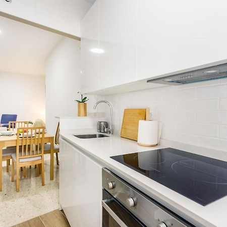 Apartamentos Sta Maria La Blanca Seville Luaran gambar